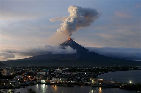 volcanoes in the philippines|Active Volcanoes in the Philippines.